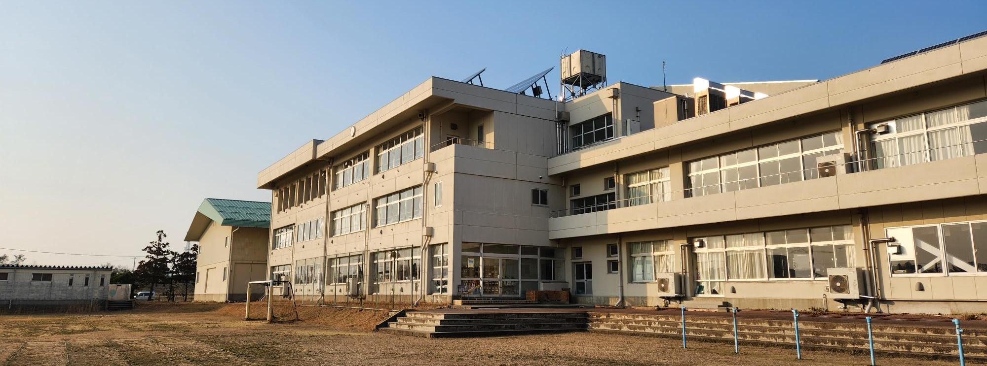 町立樋川小学校