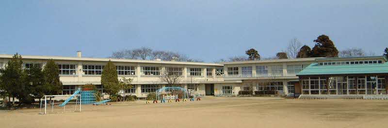 第一小学校写真